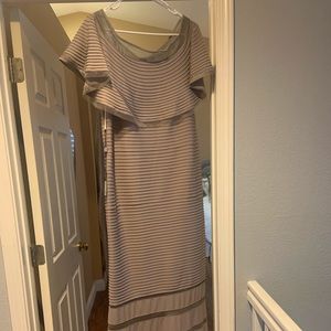 Tadashi Shoji Women’s Ruffle Off Shoulder Gown